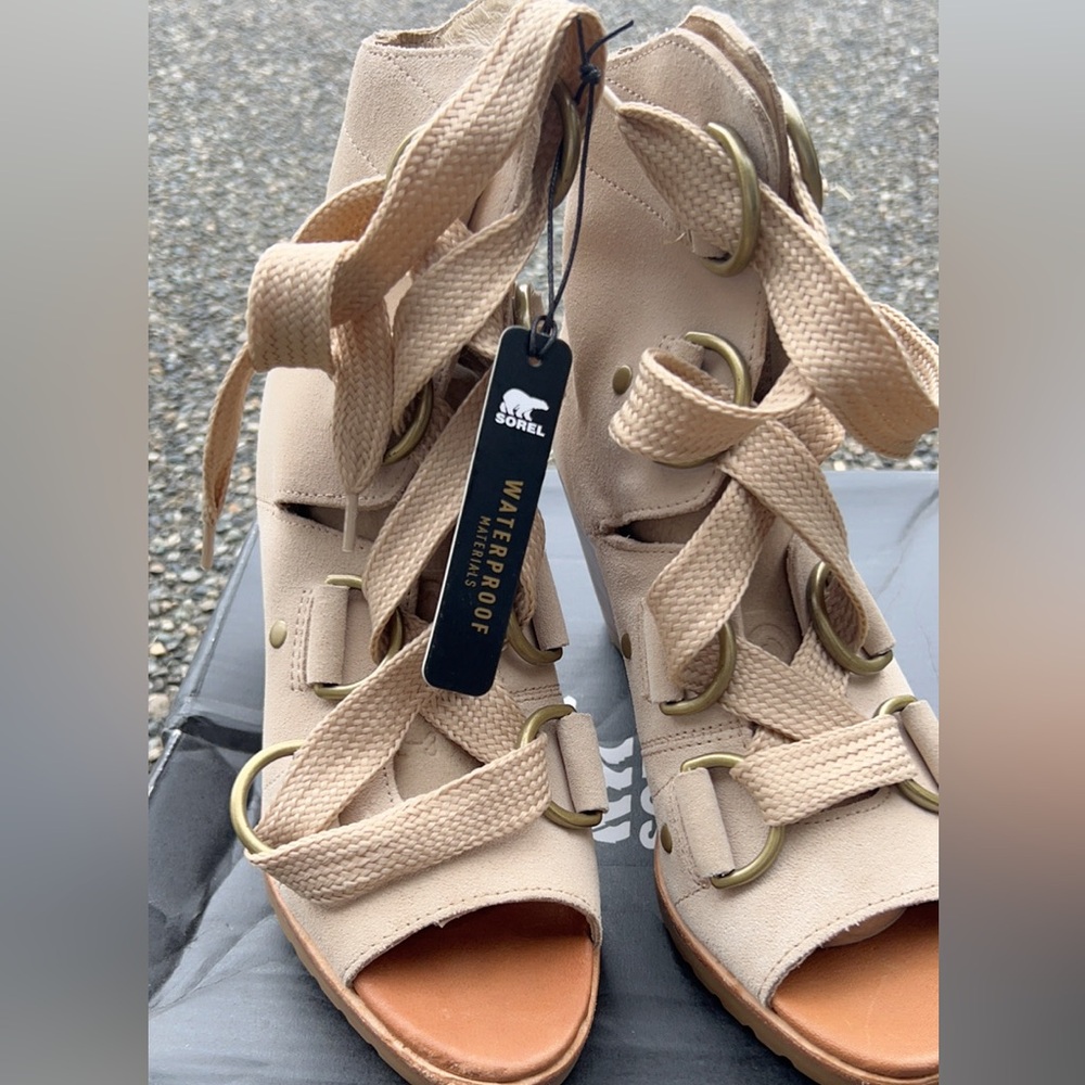 Sorel After Hours Lace Up